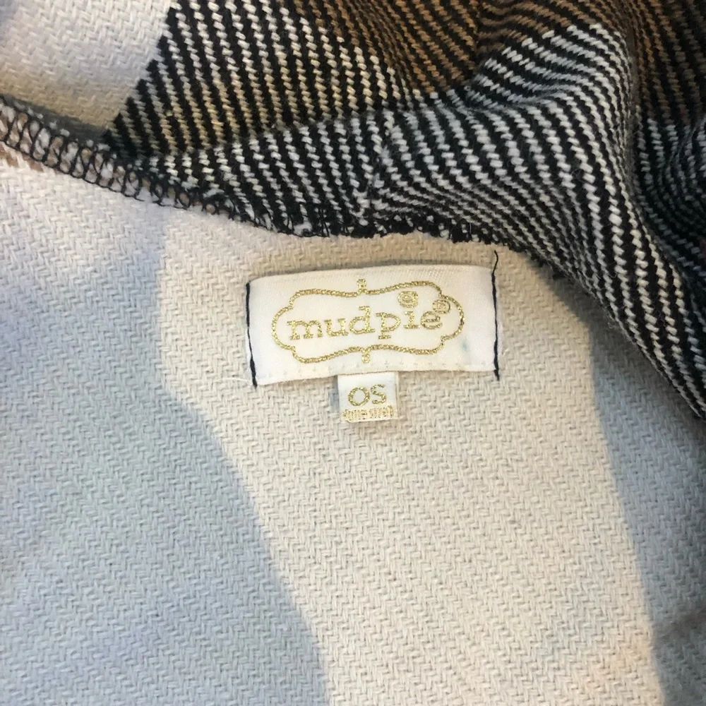 Mud Pie Quilted Blanket Vest - Picture 5 of 5